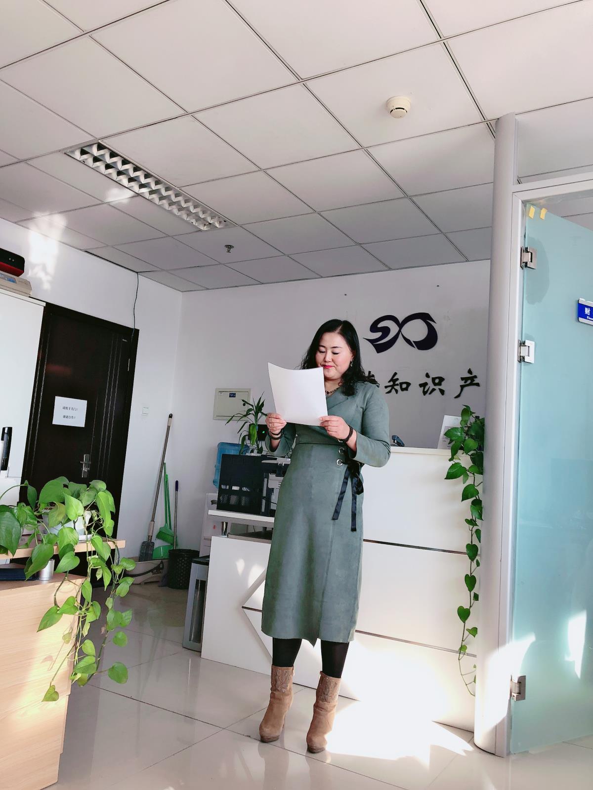 图片2web.jpg