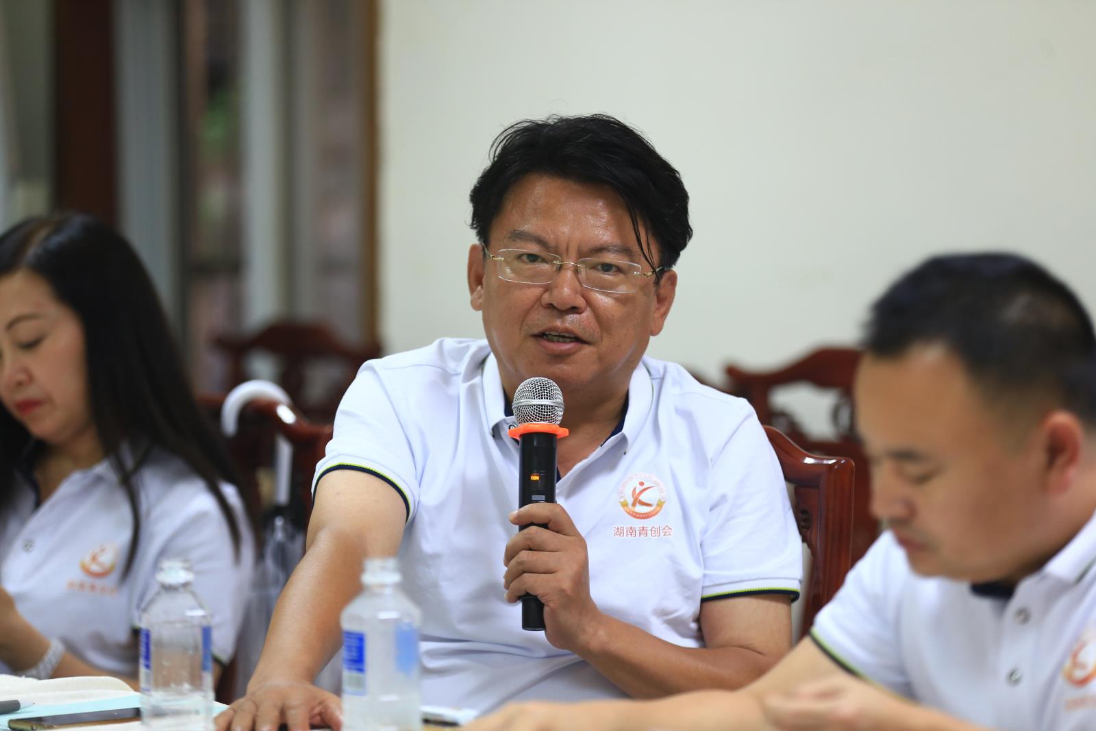 伍继延.jpg 伍继延.jpg